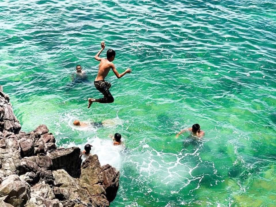 Kohjum Seafront Resort Koh Jum Exteriör bild